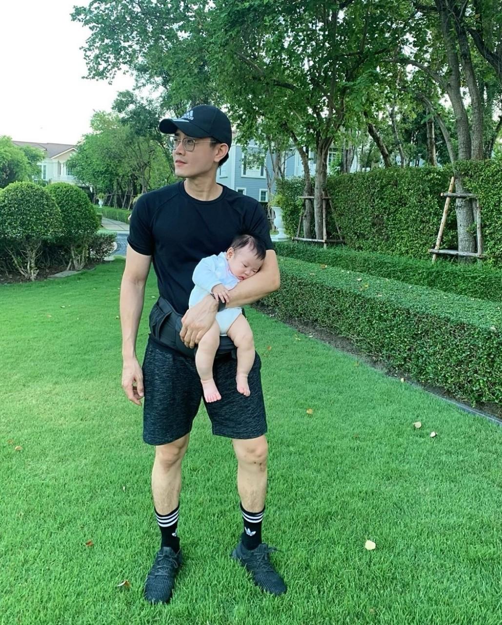 ฟลุ๊ค จิระ