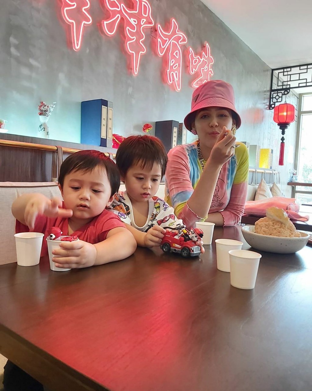 สายฟ้า พายุ