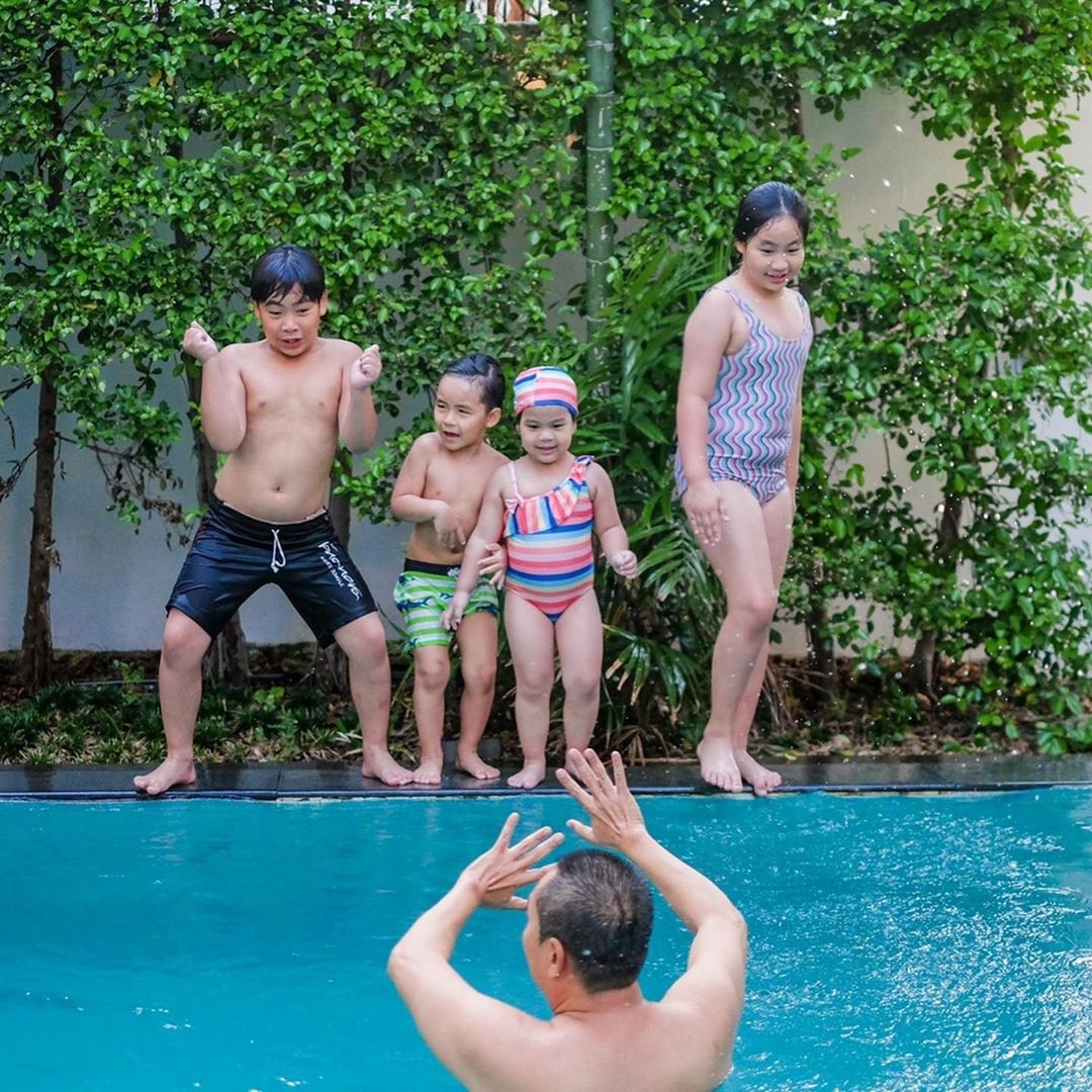 ครอบครัว ศิลาชัย