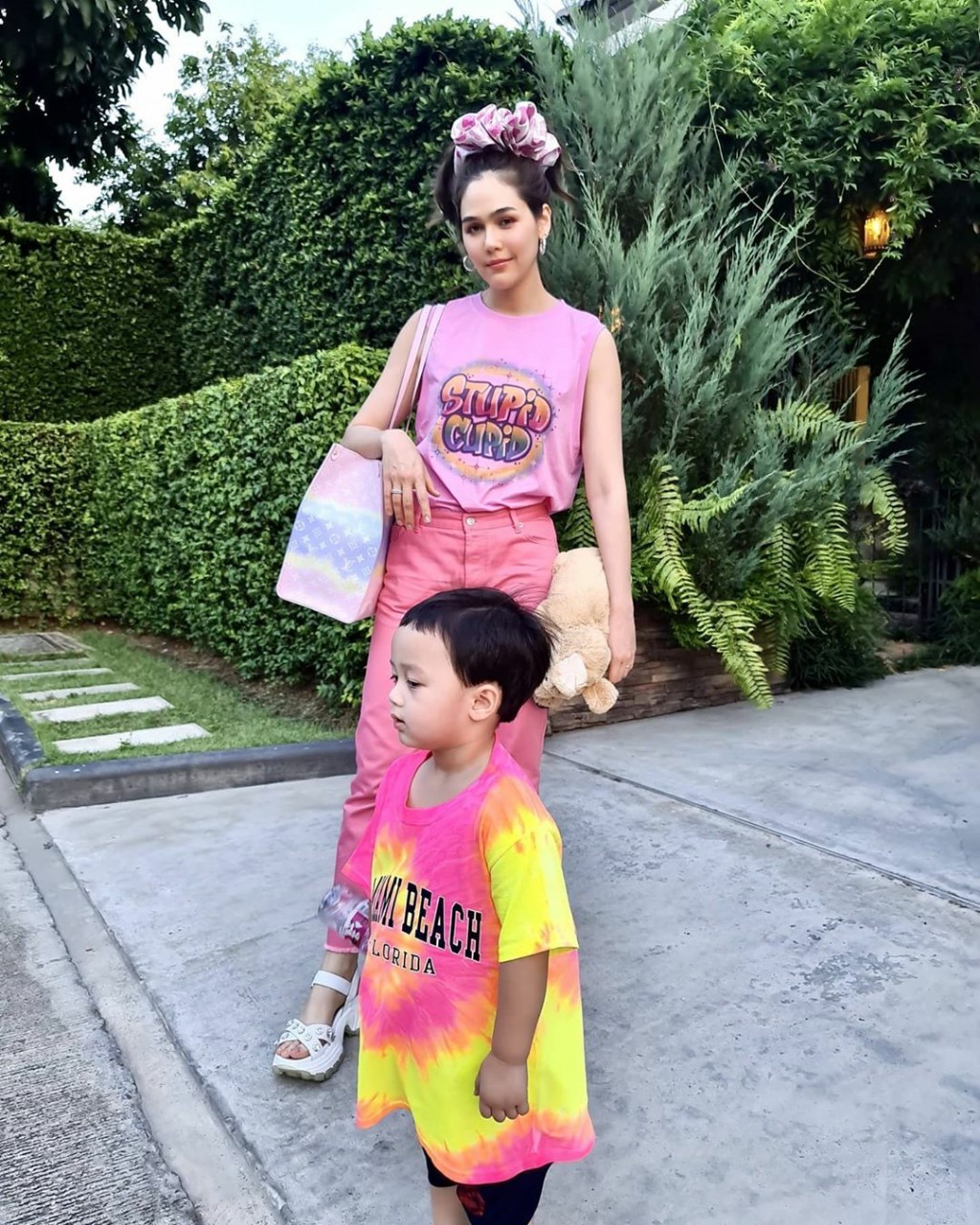 สายฟ้า พายุ