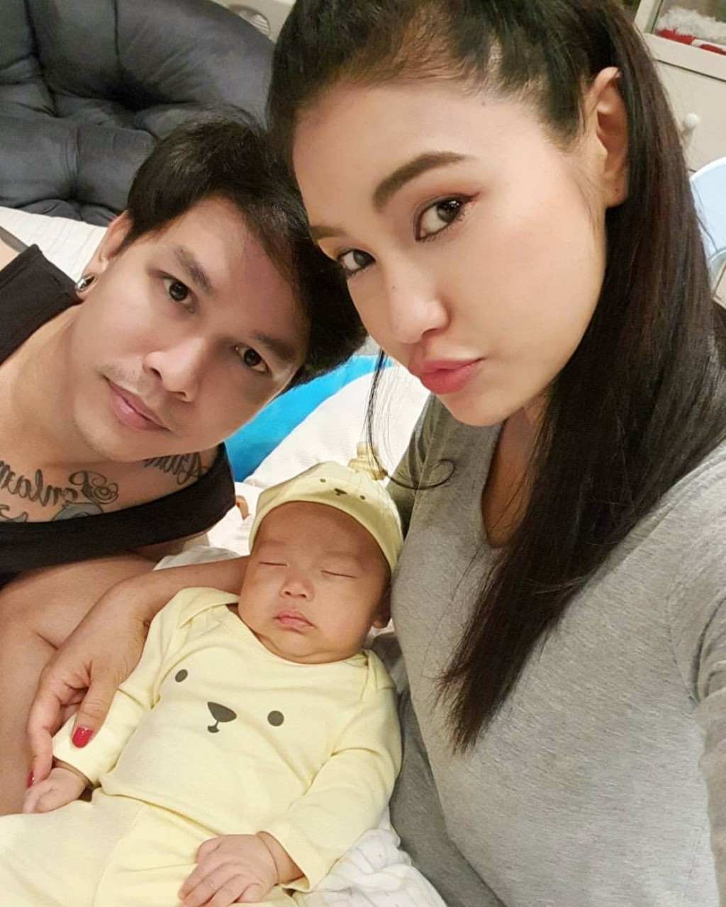 ชมพู่ ก่อนบ่าย