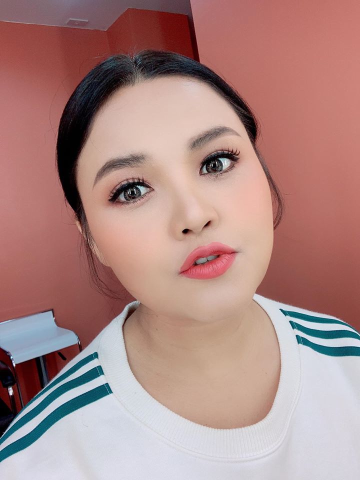ตั๊กแตน ชลดา