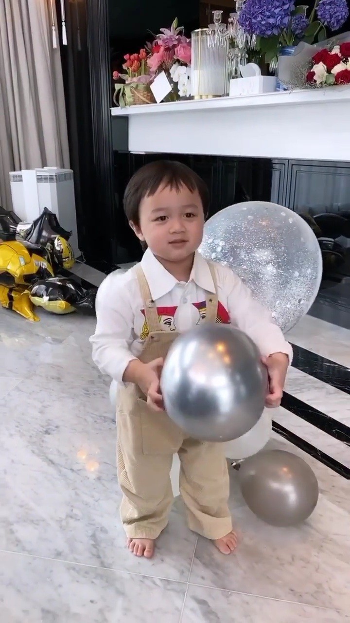 น้องพายุ ลูกชมพู่ อารยา