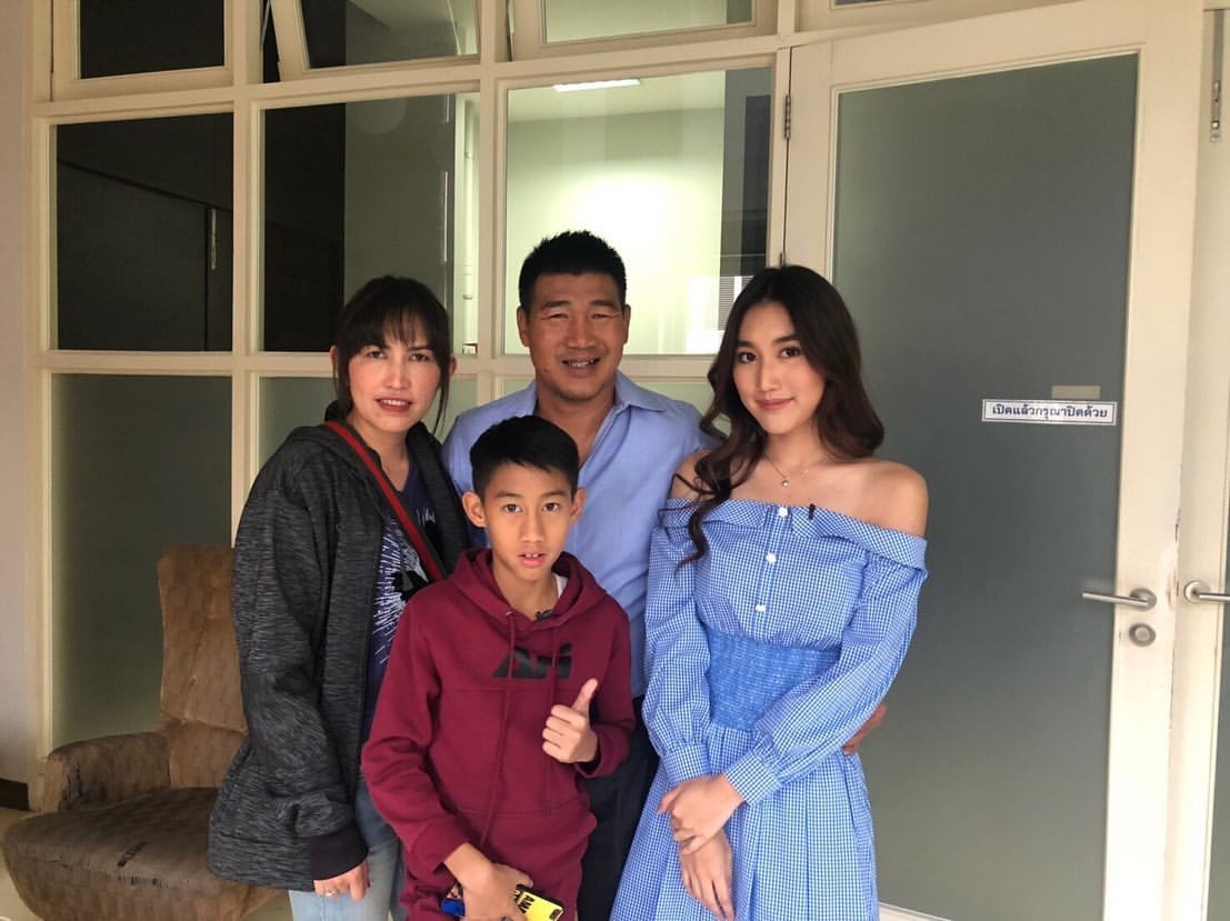สมรักษ์ คำสิงห์ และครอบครัว