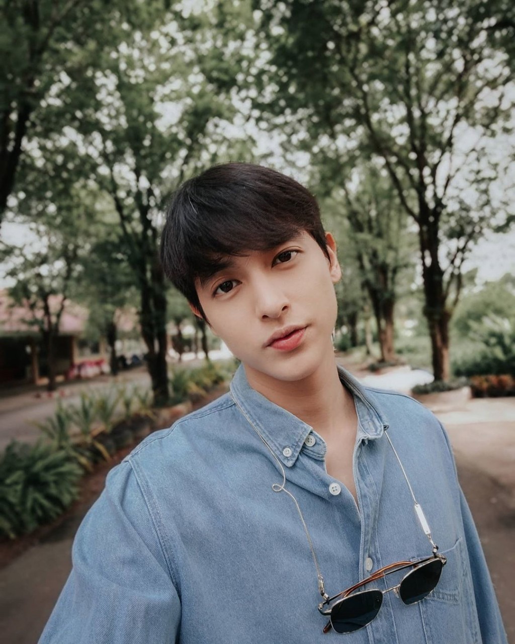 เจมส์ จิรายุ