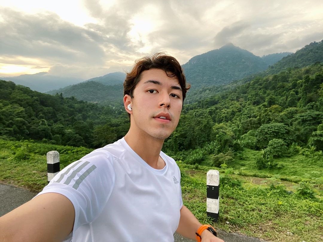 นาย ณภัทร