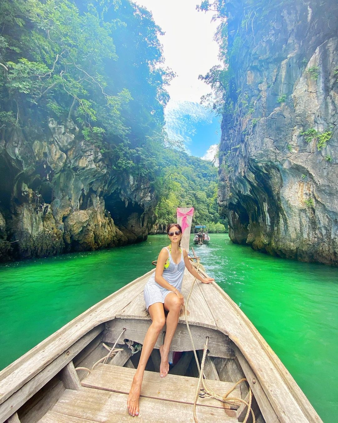 น้ำฝน กุลณัฐ