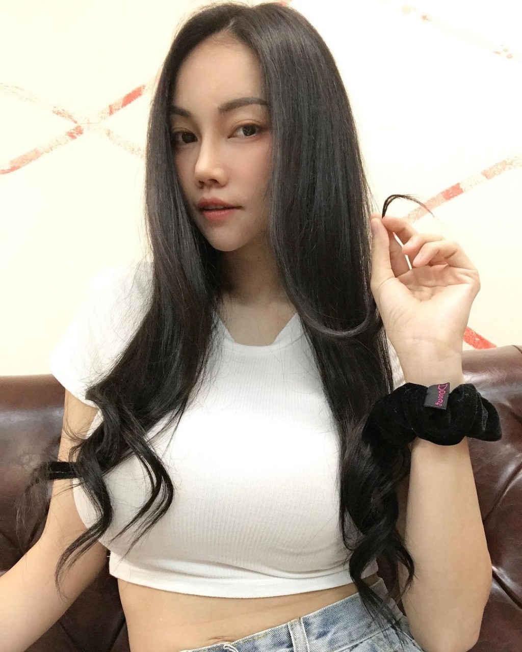 เอ็มมี่ อมลวรรณ
