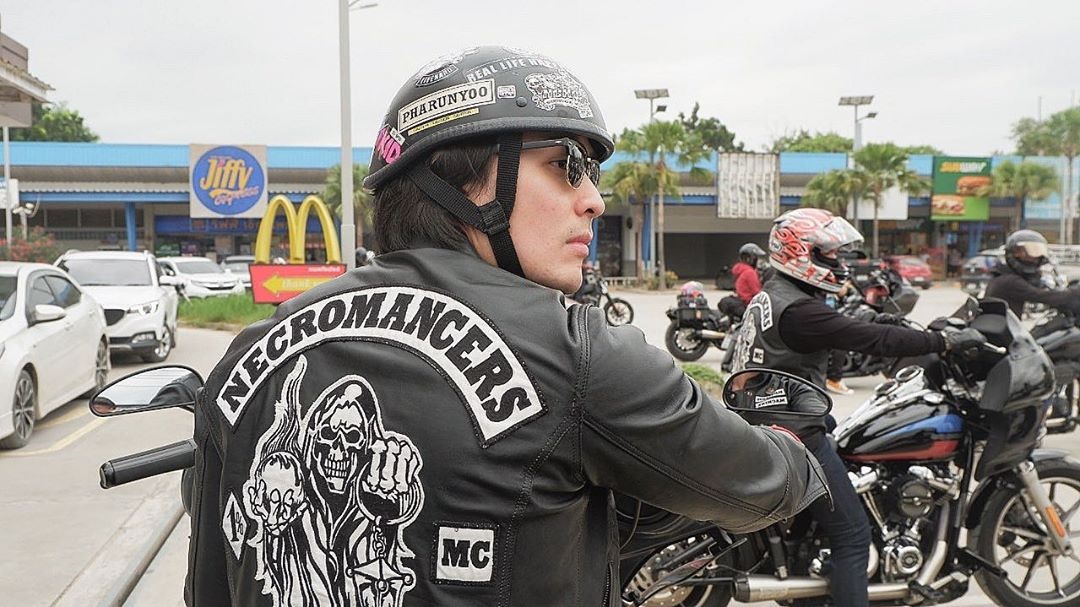 แทค ภรัณยู - เบลล์ อดิราภ์