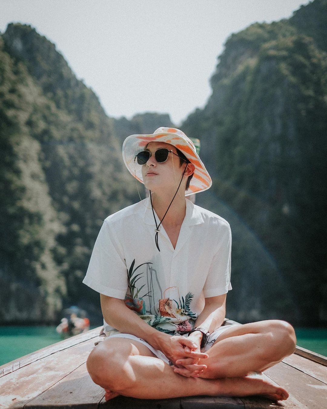 เจมส์ จิรายุ