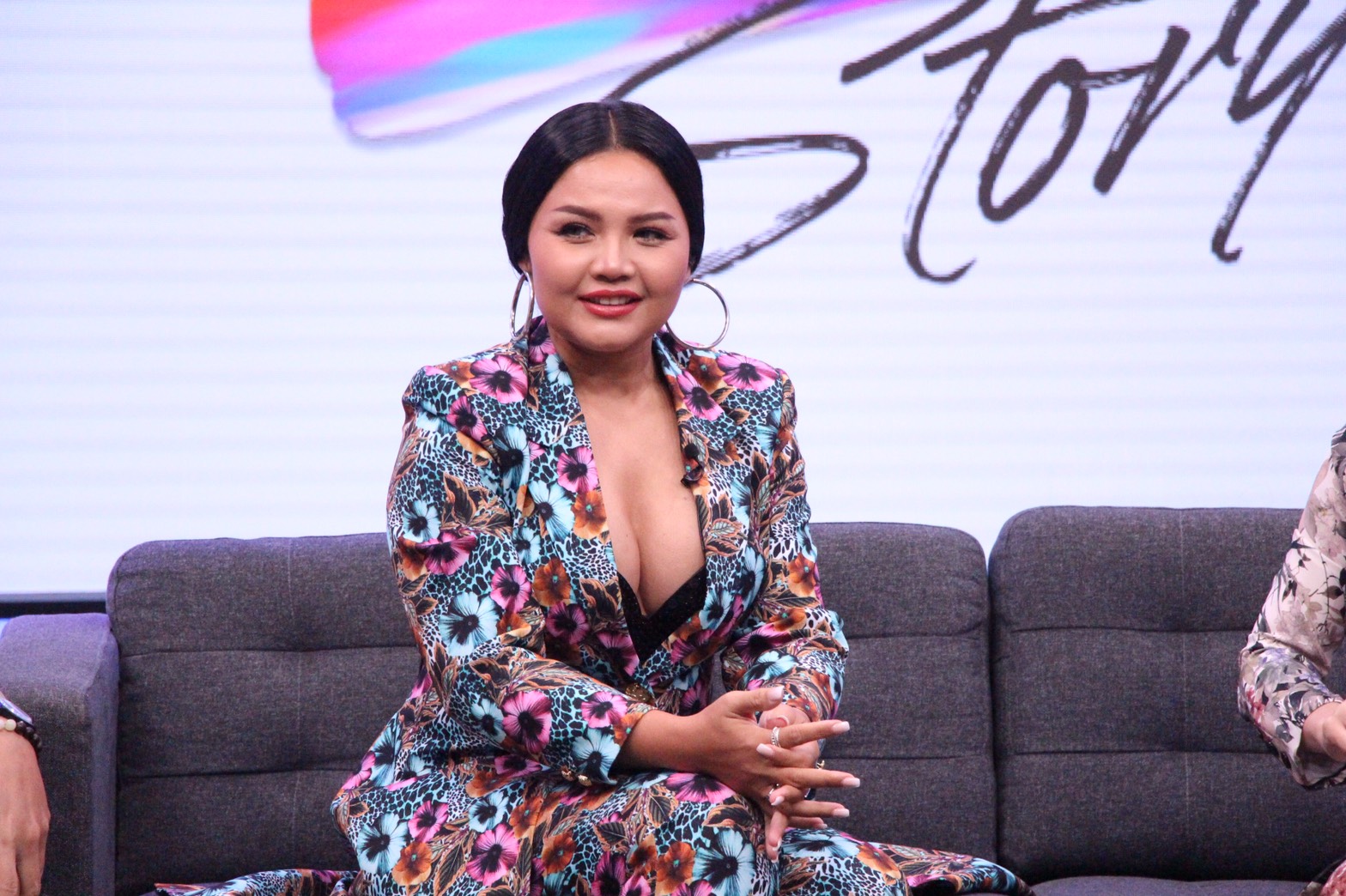 ตั๊กแตน ชลดา