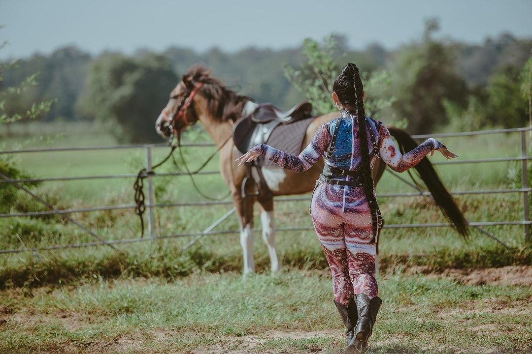 ตั๊กแตน ชลดา