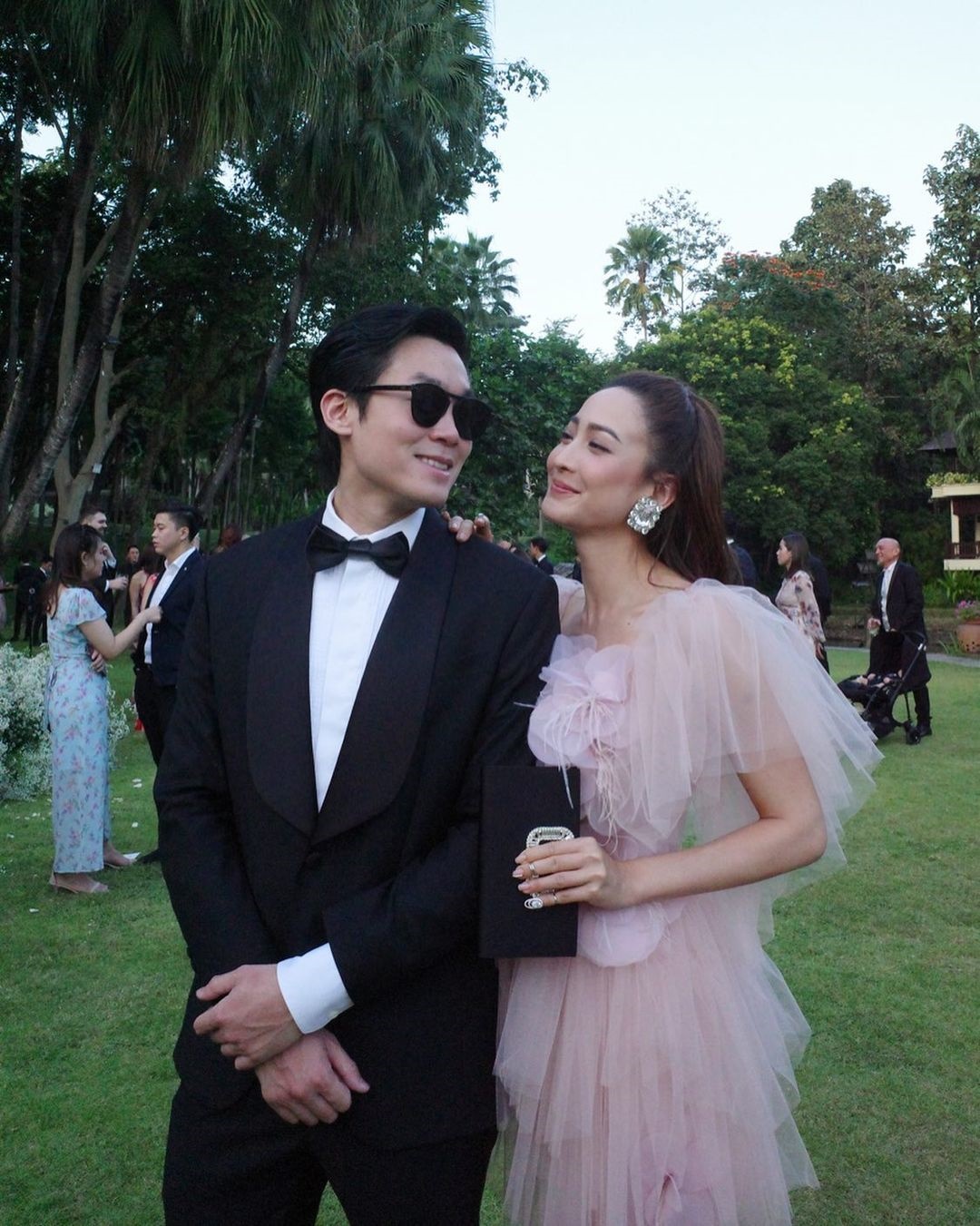 แต้ว ไฮโซณัย