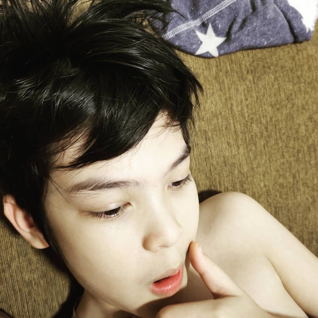 แอนนี่ บรู๊ค ฑีฆายุ