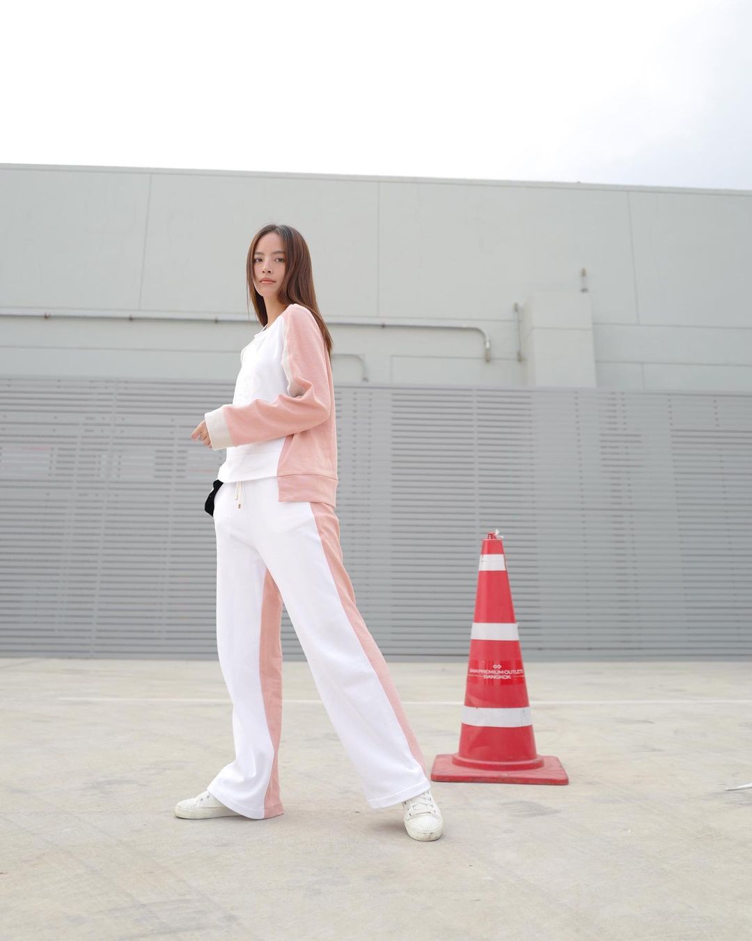 ณิชา ณัฏฐณิชา