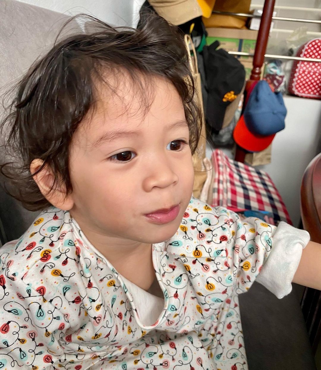 น้องโพธิ์ ลูกชาคริต แย้มนาม