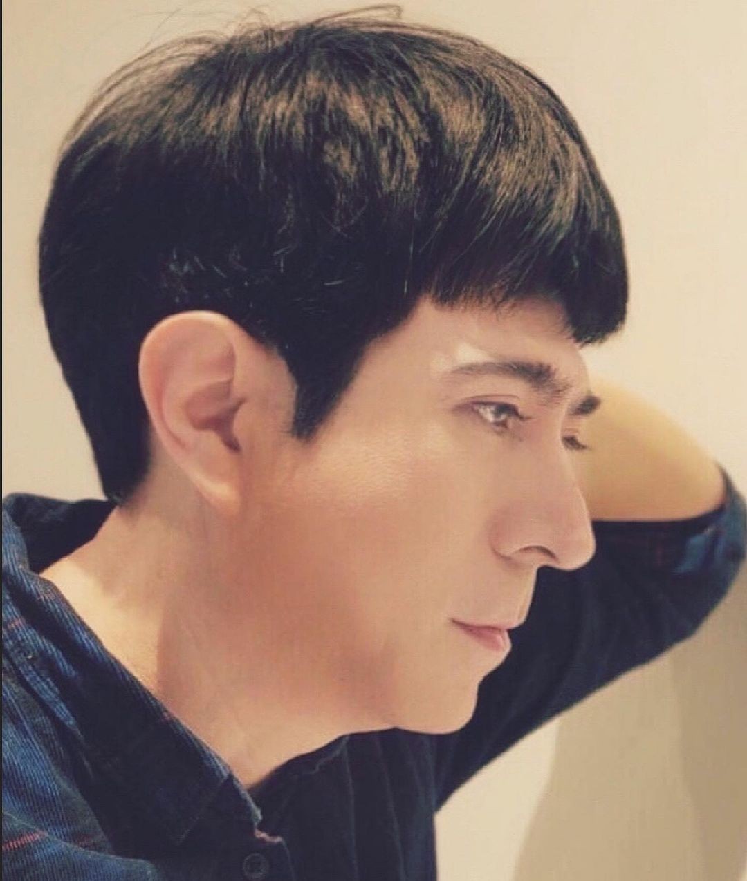 แซม ยุรนันท์