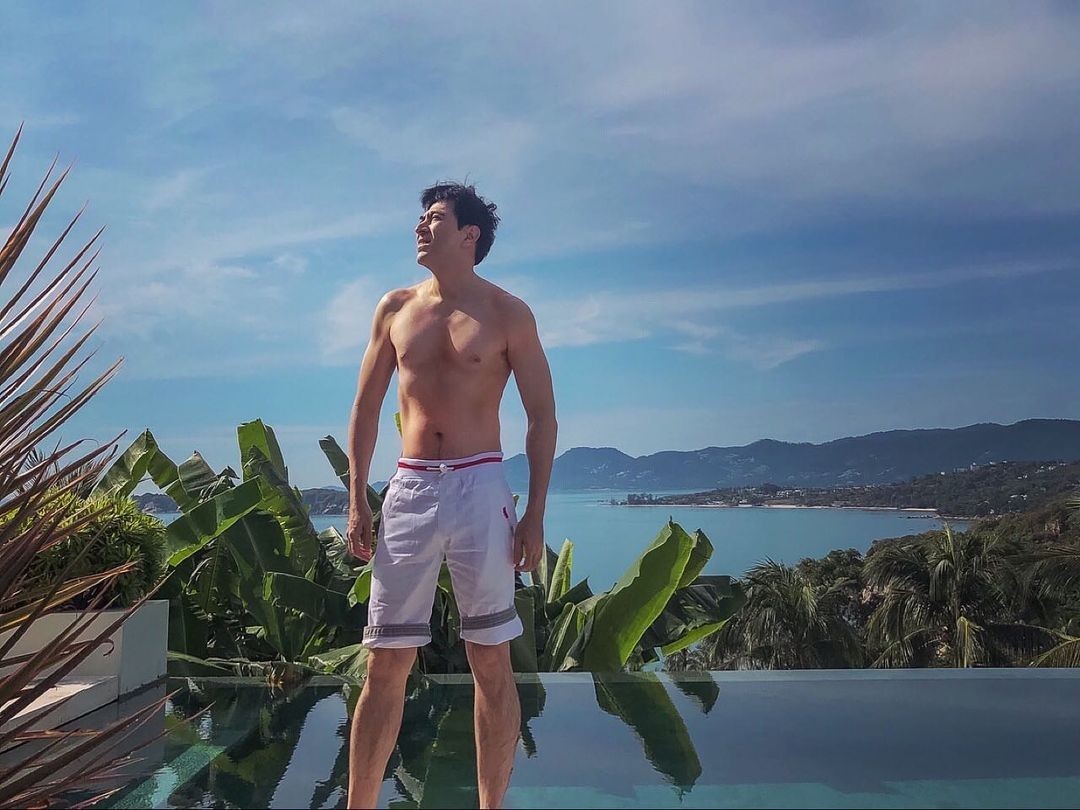 แซม ยุรนันท์