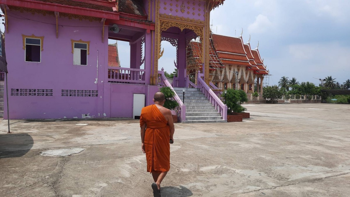 เจ้าอาวาสวัดบางม่วง นนทบุรี ประกาศเผาศพติดโควิดให้ฟรี ถ้าไม่มีที่ไหนรับเผา