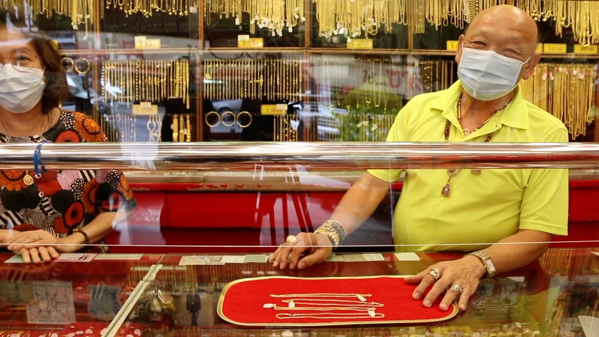 เมืองพลขอนแก่นปิ๊งไอเดีย ลงทะเบียนฉีดวัคซีนโควิดได้ลุ้นทอง ฟีดแบ็กดีคนแห่ลงชื่อ