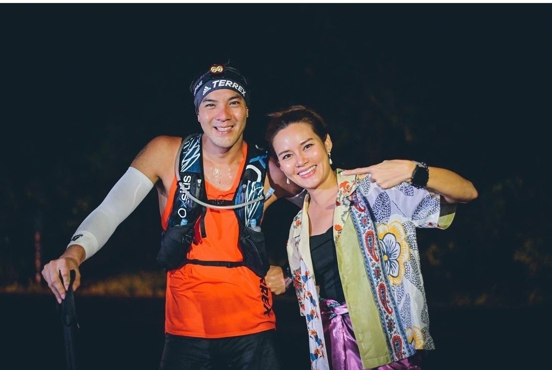 หญิง ตุลย์