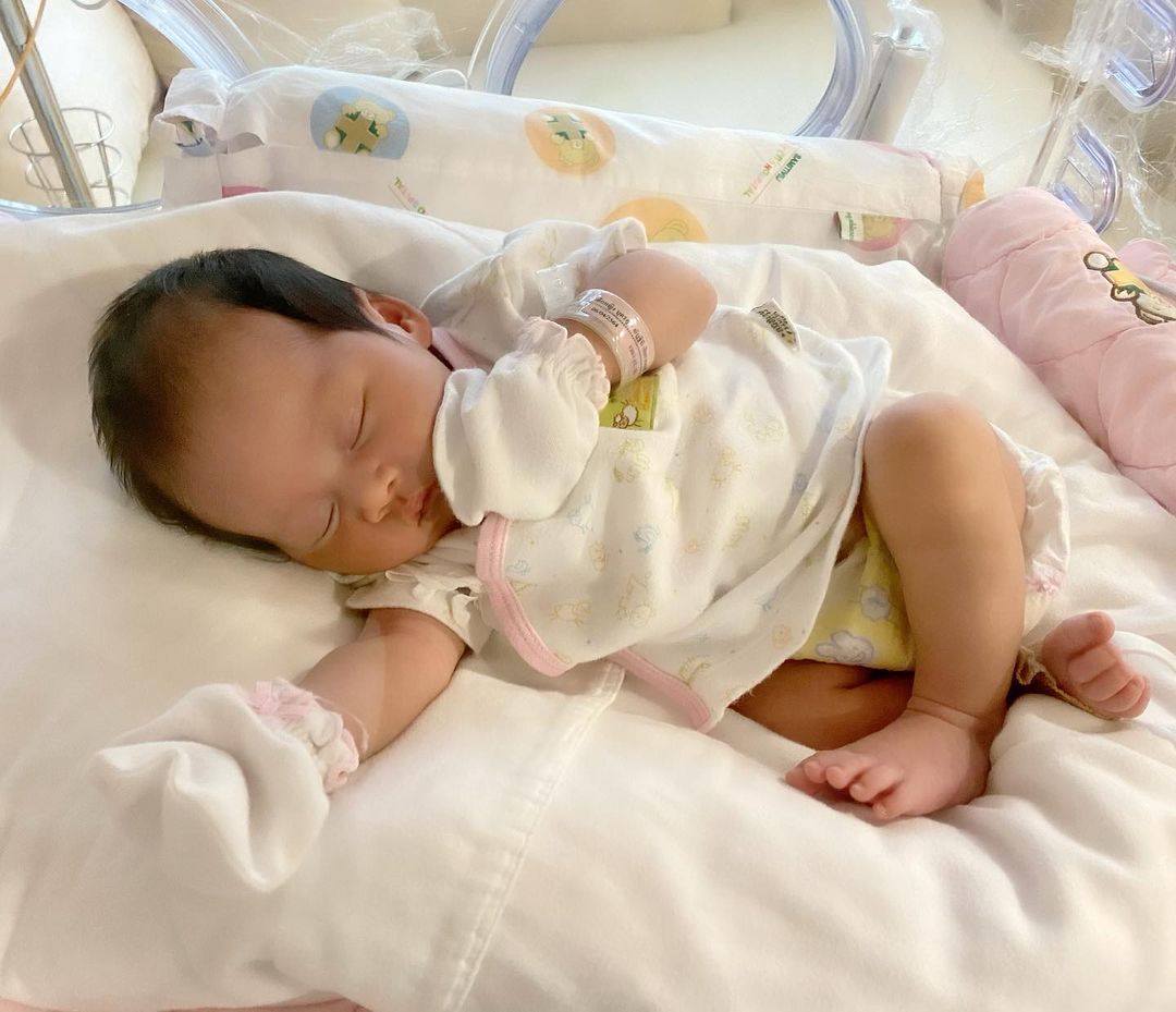 น้องนาตาชา ลูกนาตาลี เจียรวนนท์