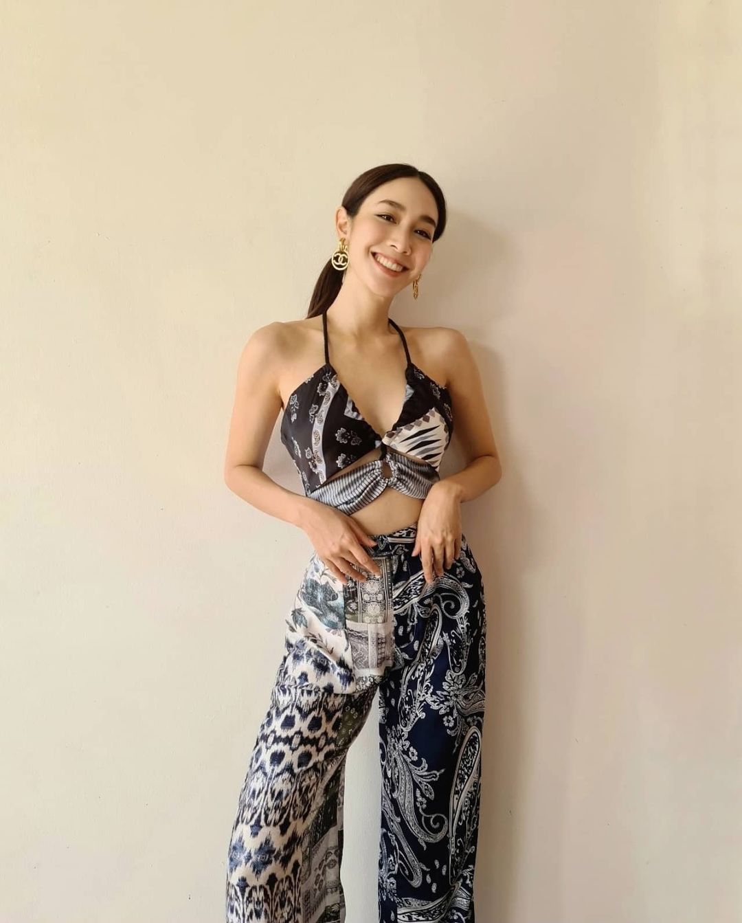 มิน พีชญา