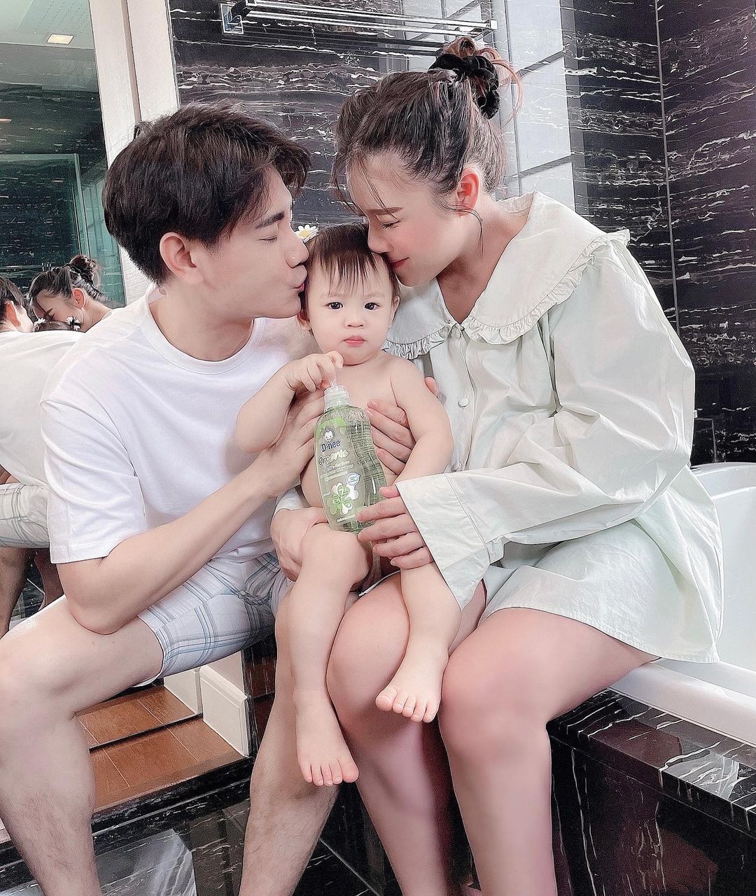 แอปเปิ้ล สีสะเหงียน