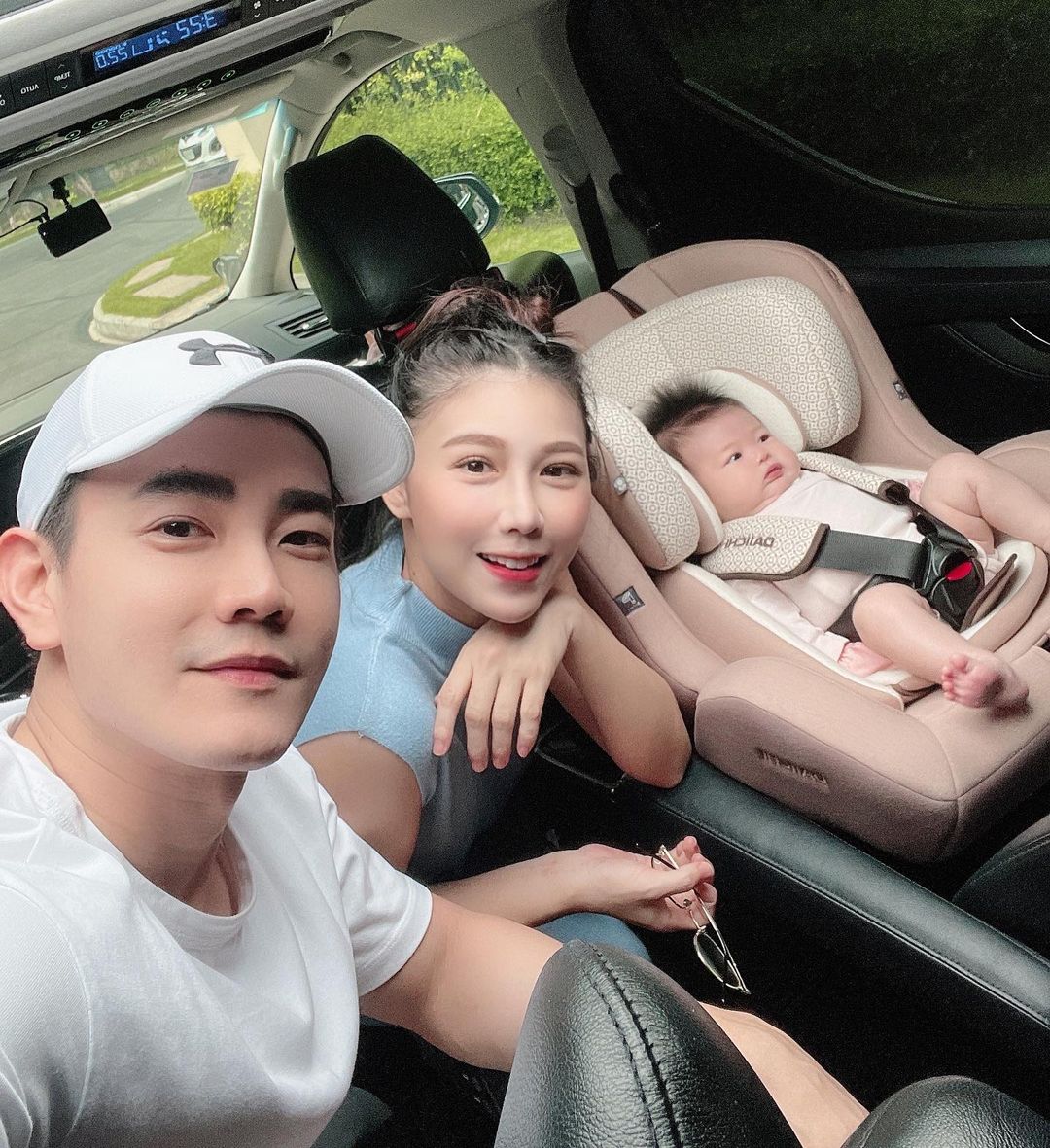 แอปเปิ้ล สีสะเหงียน