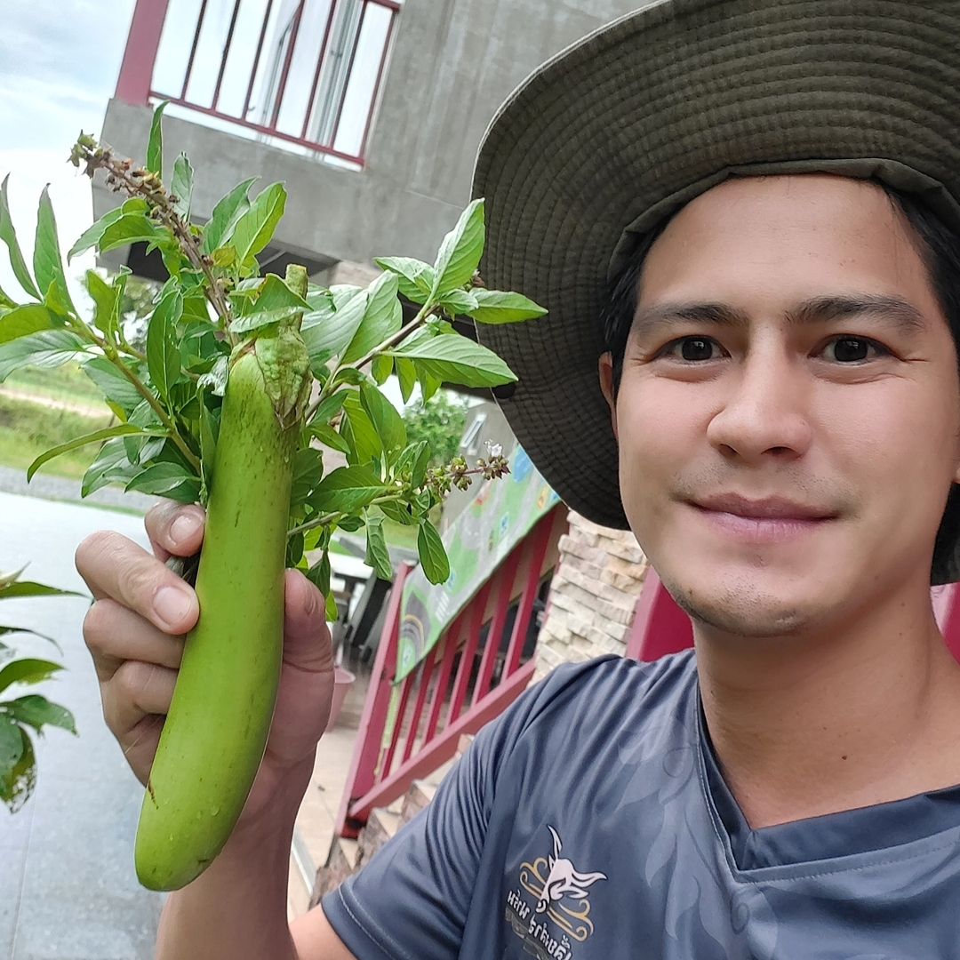 น้ำ รพีภัทร เอกพันธ์กุล