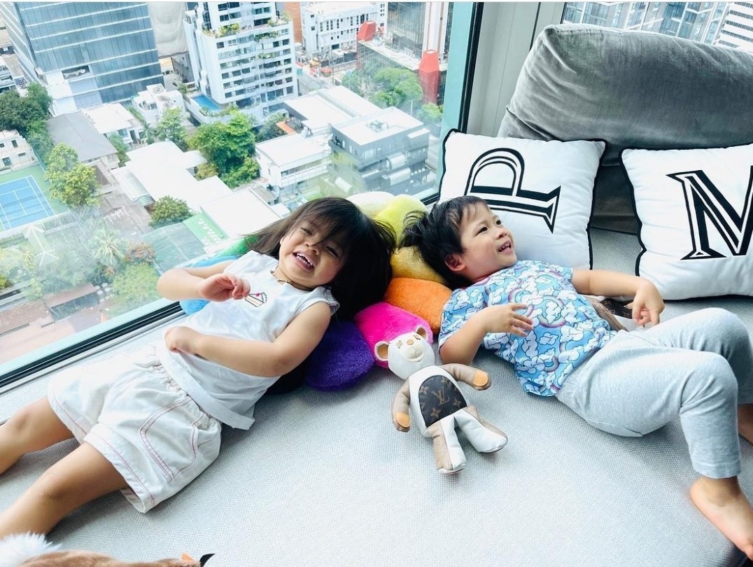 มีก้า มีญ่า