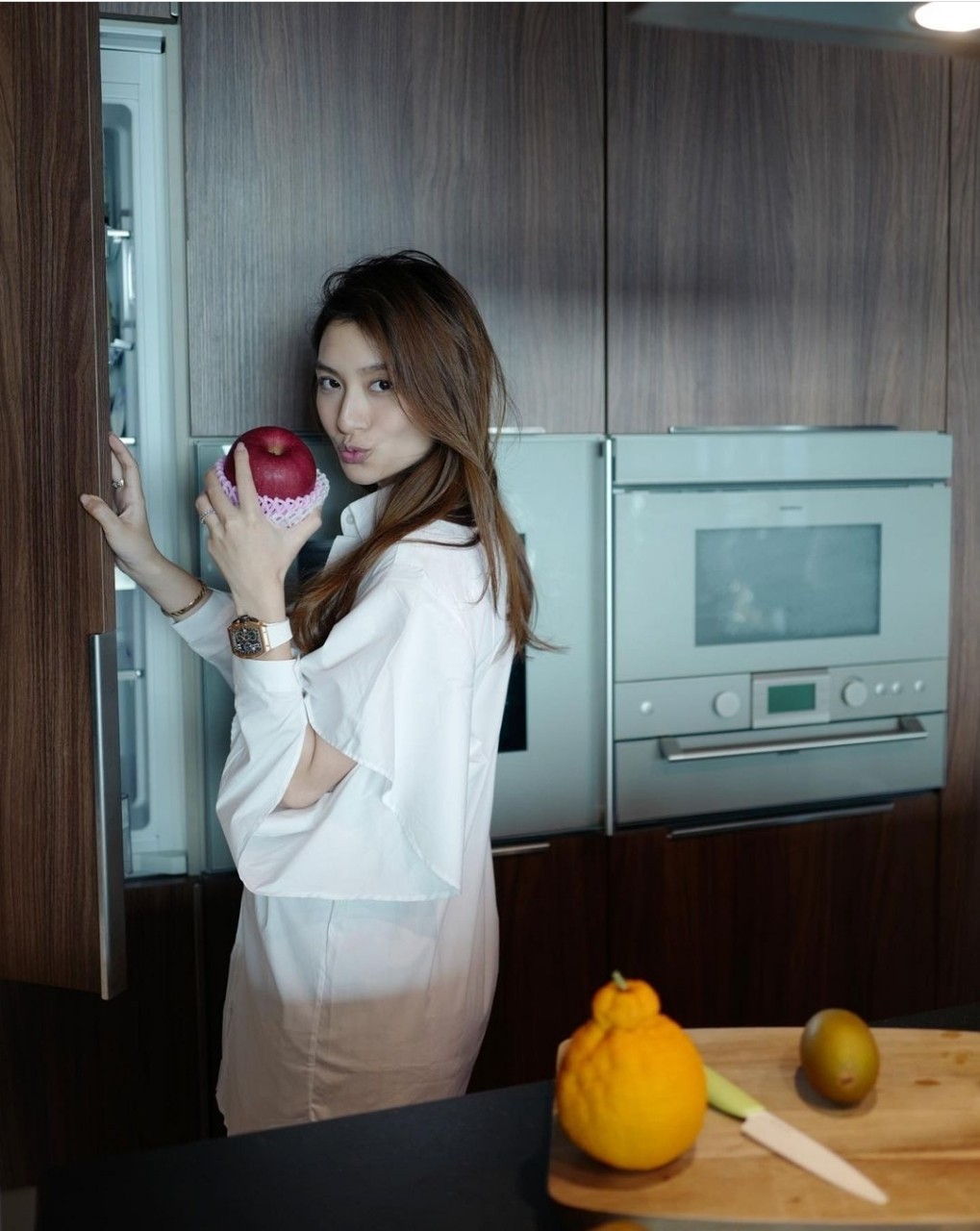 มิว นิษฐา