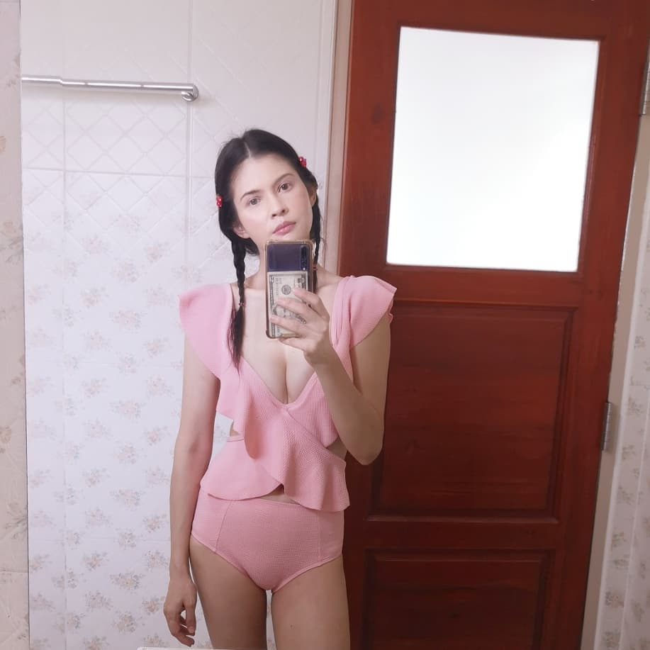 แอนนี่ บรู๊ค