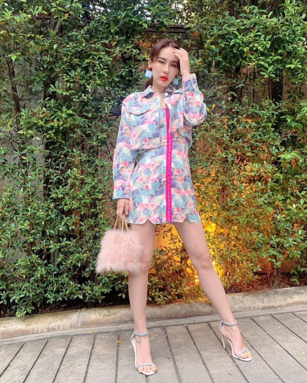 นุ้ย สุจิรา