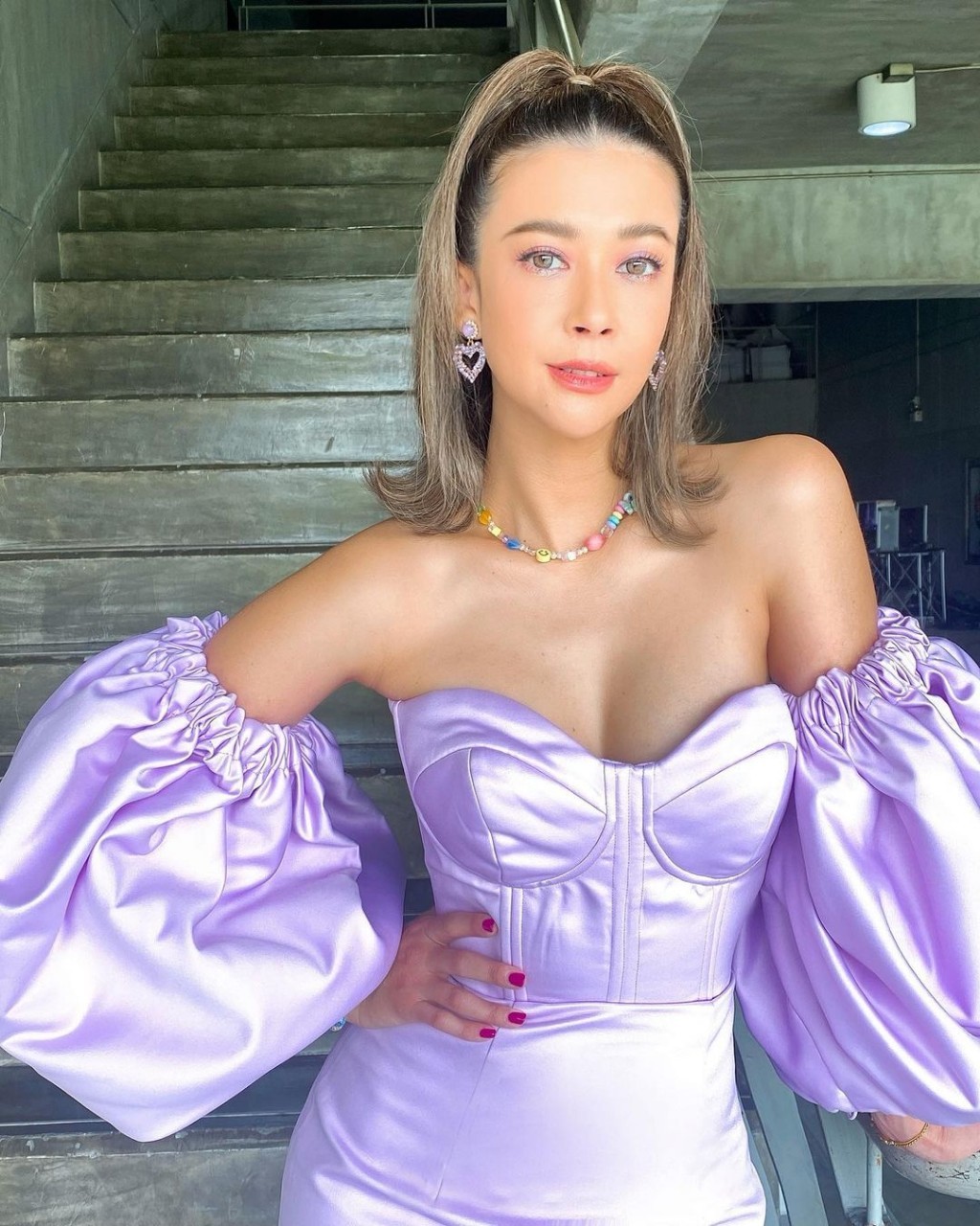 เอมี่ กลิ่นประทุม