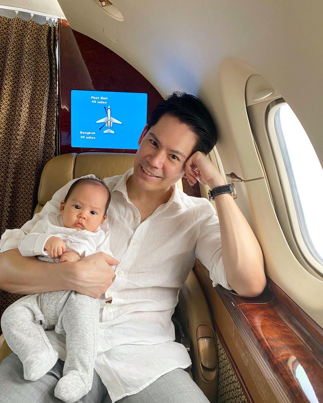 ศรีริต้า เจนเซ่น กรณ์ ณรงค์เดช