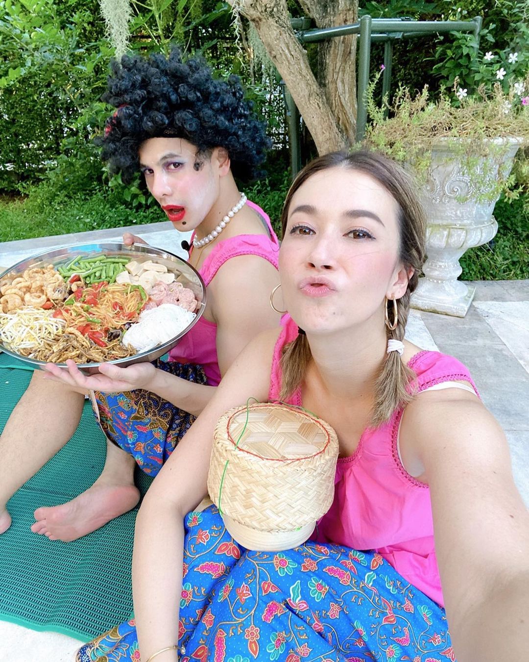 ซี ศิวัฒน์ เอมี่ กลิ่นประทุม