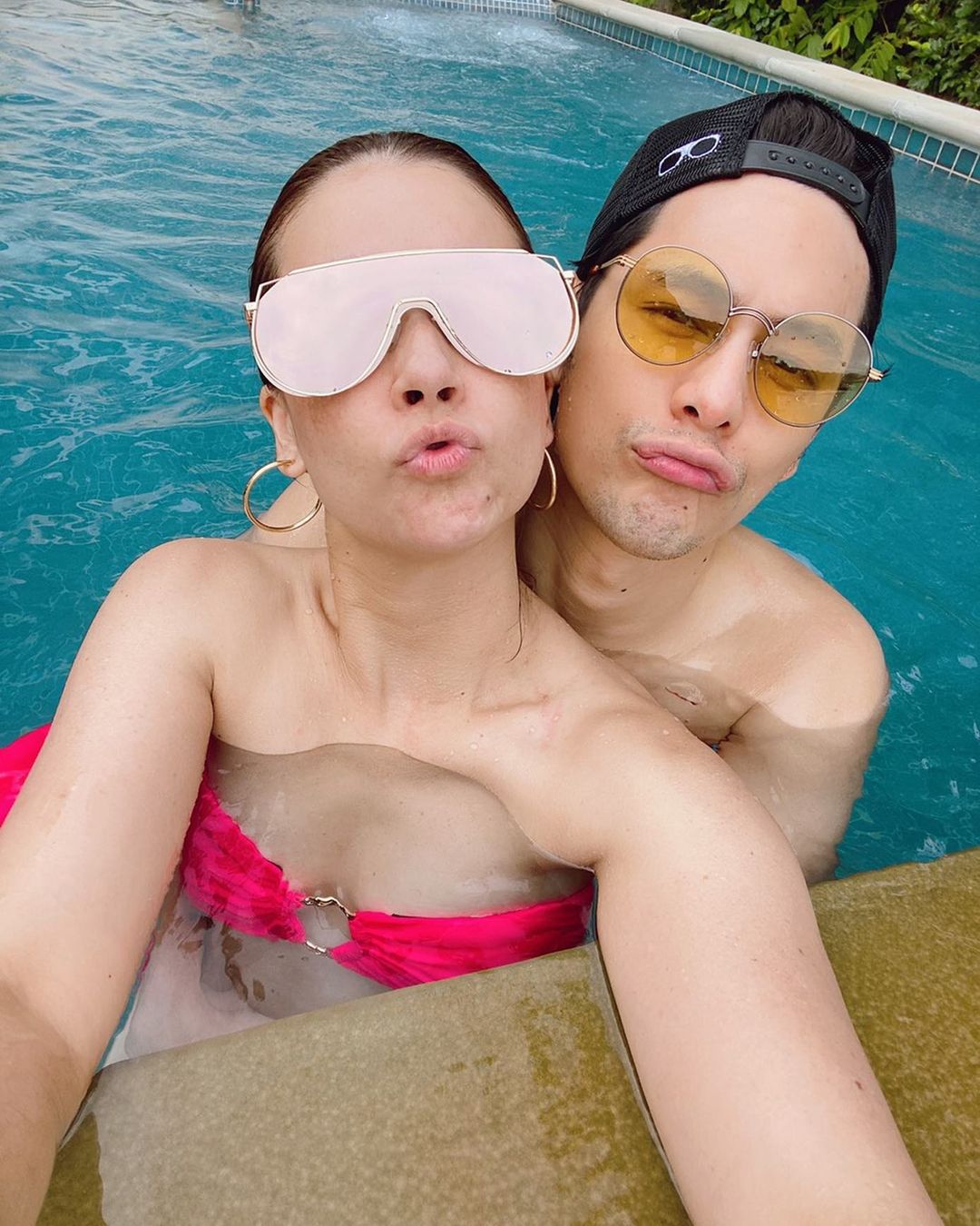 ซี ศิวัฒน์ เอมี่ กลิ่นประทุม