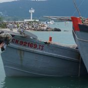 1-ทัพเรือภาคที่ 2 จับเรือประมงเวียดนาม เหิมเกริมพุ่งชนเรือทาหรไทย มีคลิปตอนเรือพุ่งเข้าชน