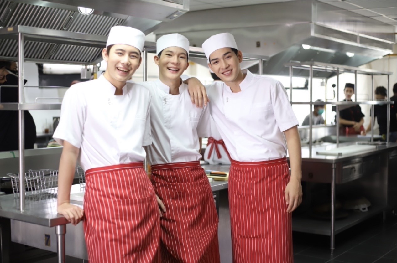 นนท์ นฤดล