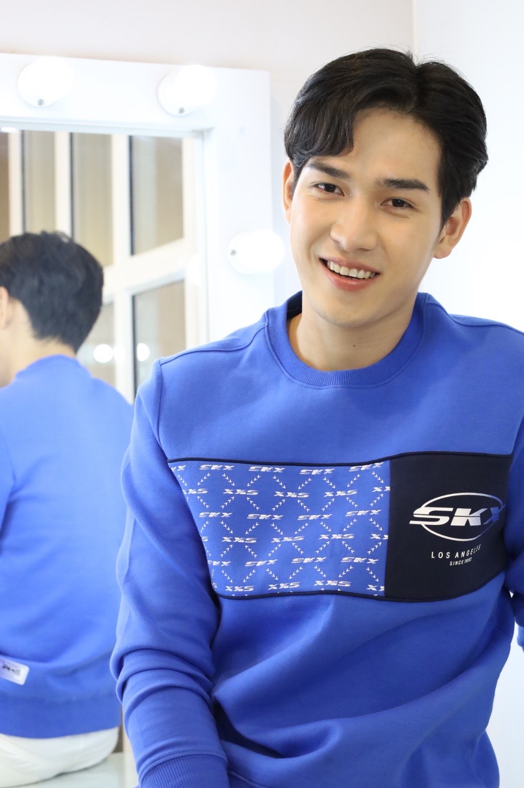 นนท์ นฤดล