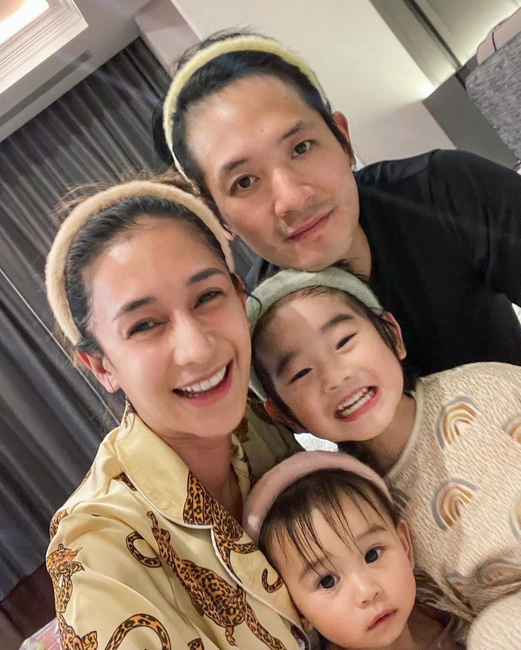 เนย โชติกา