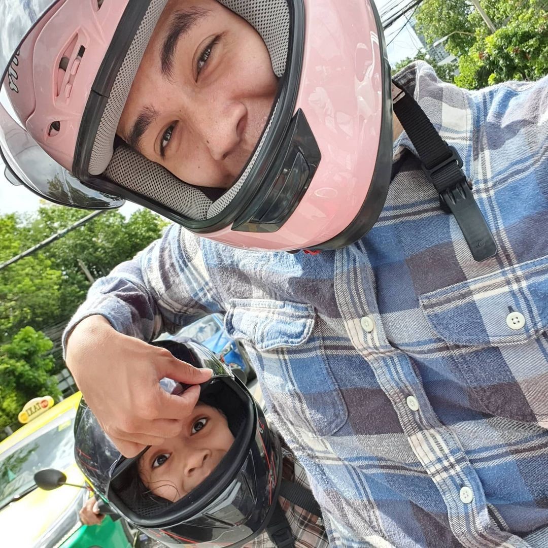 แน็ก ชาลี