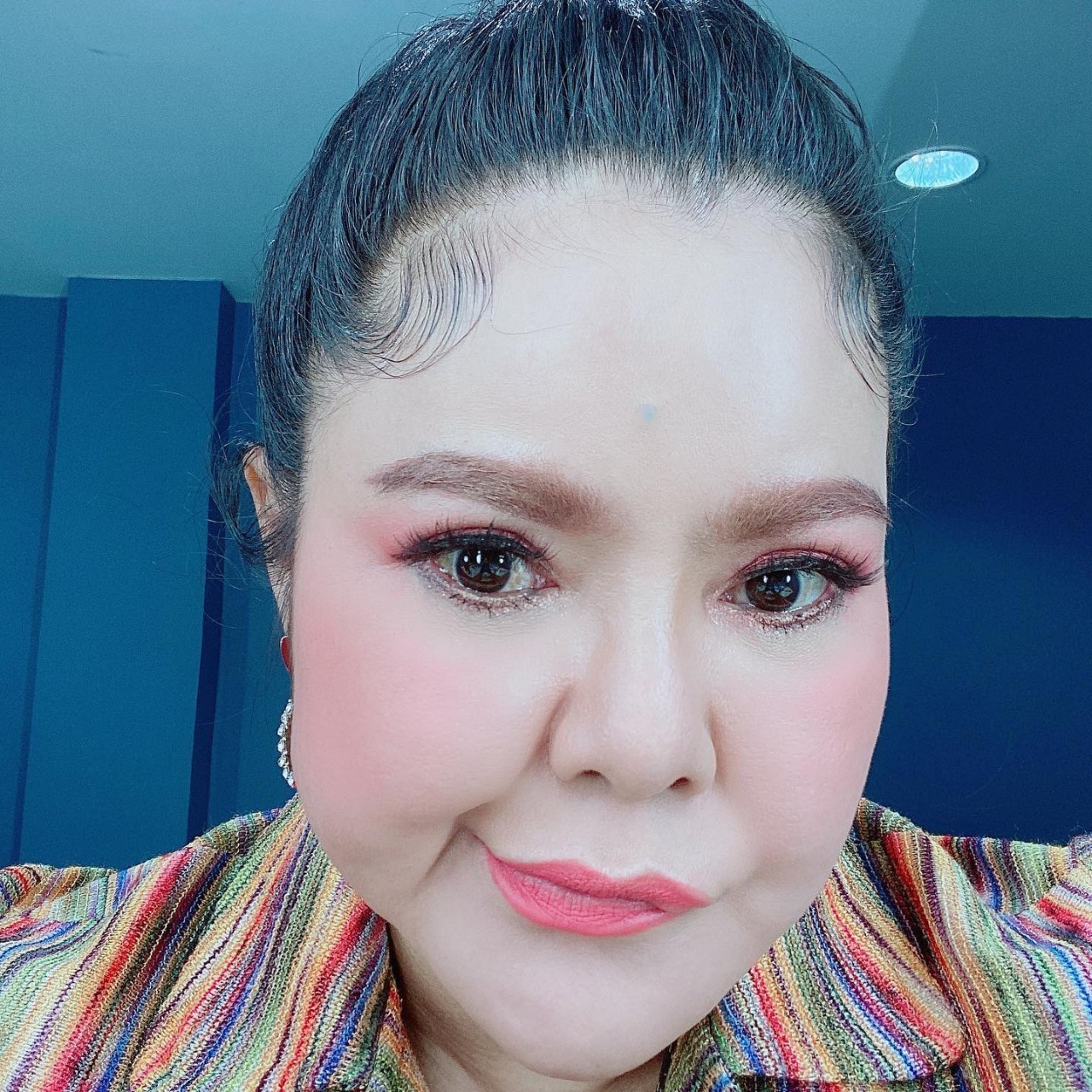 ฮาย อาภาพร