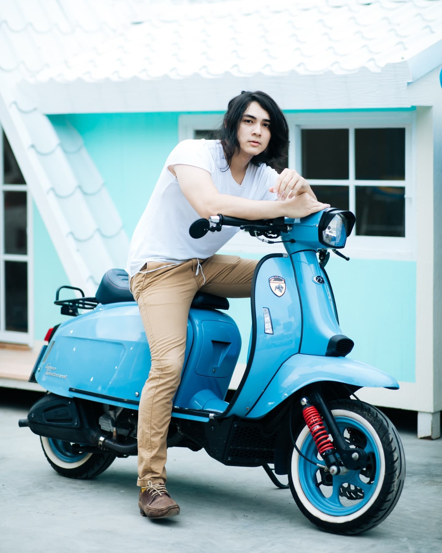 แน็ก ชาลี ไตรรัตน์