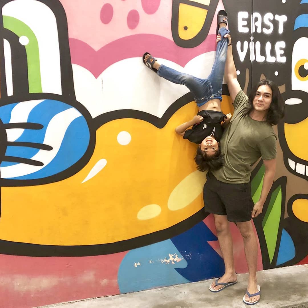 แน็ก ชาลี ไตรรัตน์