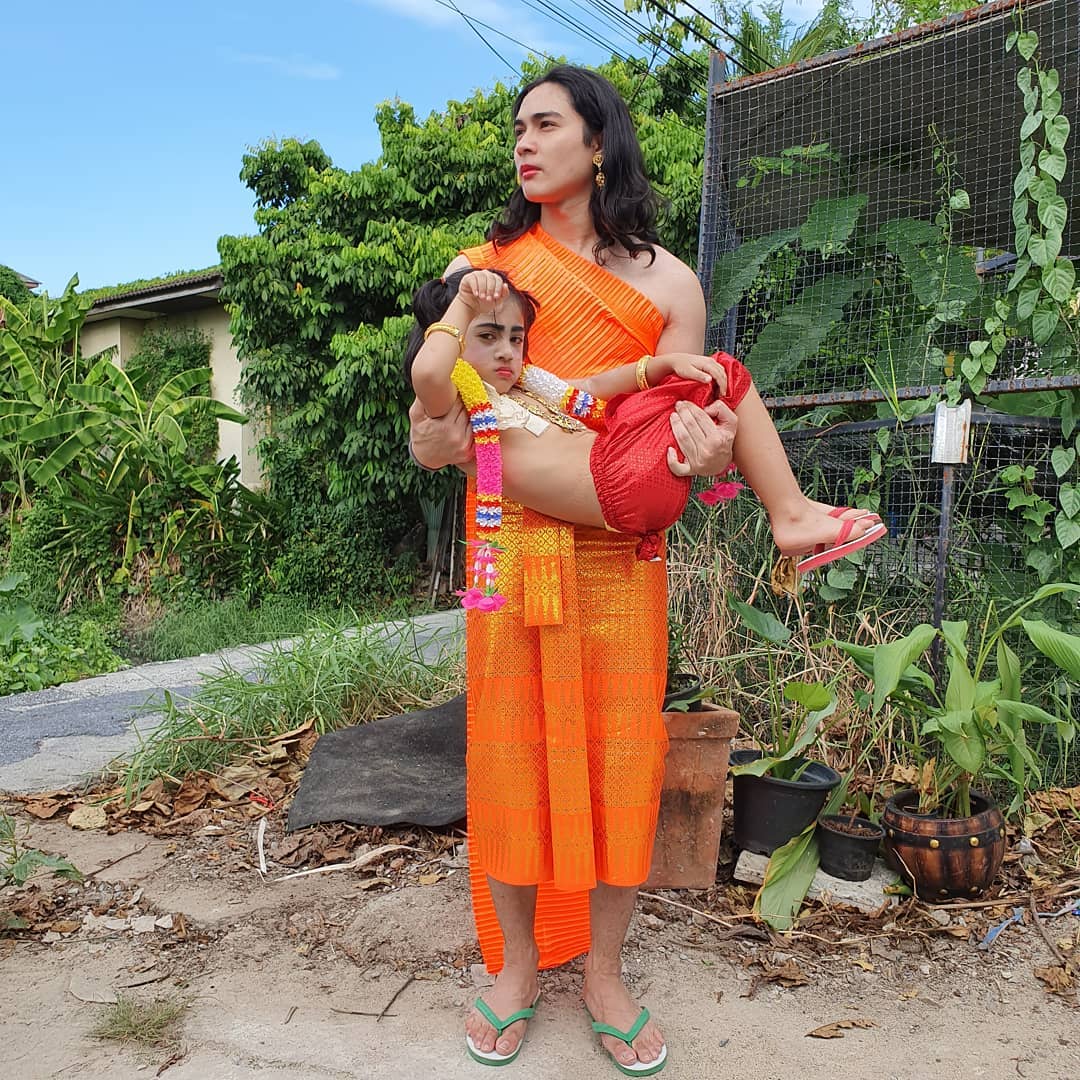 แน็ก ชาลี ไตรรัตน์