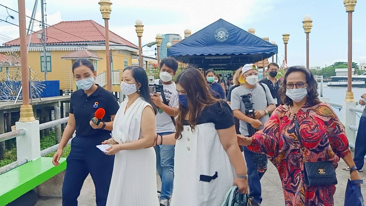 1-แม่ดาราสาวแตงโมทำบุญครบรอบ 1 เดือน ที่ท่าน้ำพิบูลสงคราม 1