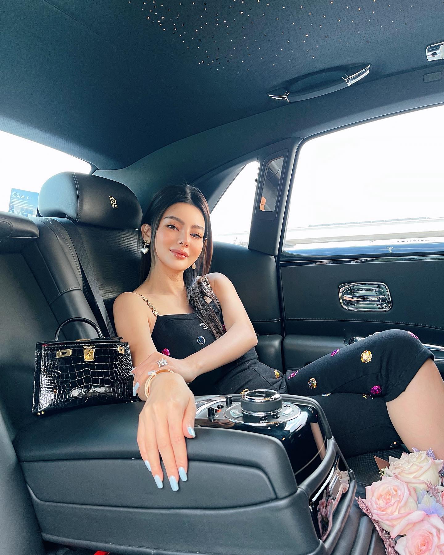 ดิว อริสรา