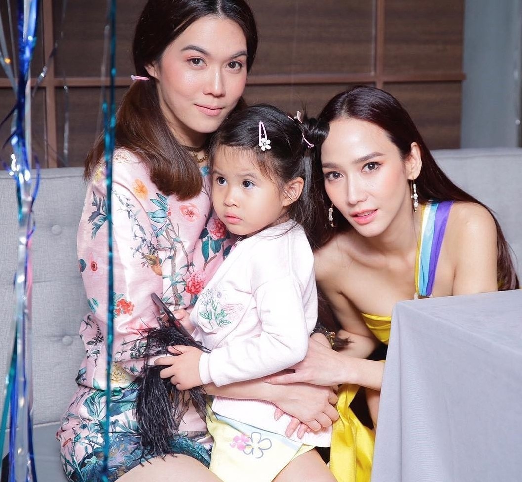 อั้ม เมย์